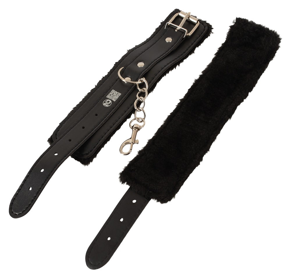 Magic Shiver Couple’s Love Toy Starter Set Together – 5‑Piece Beginner’s Kit with Vibrator, Dildo, Love Balls, Handcuffs & Sex Dice