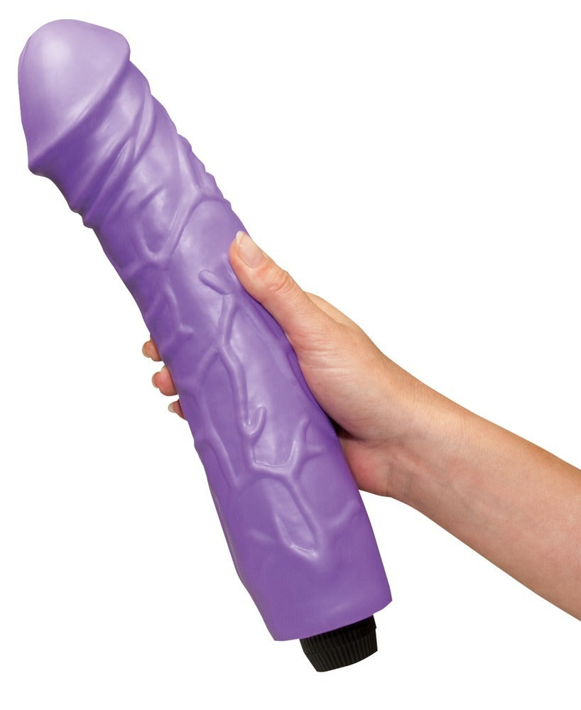 Queeny Love Giant Lover Vibrator - EternaNordic