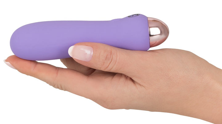 Purple mini vibrator i lilla design med konkav spids