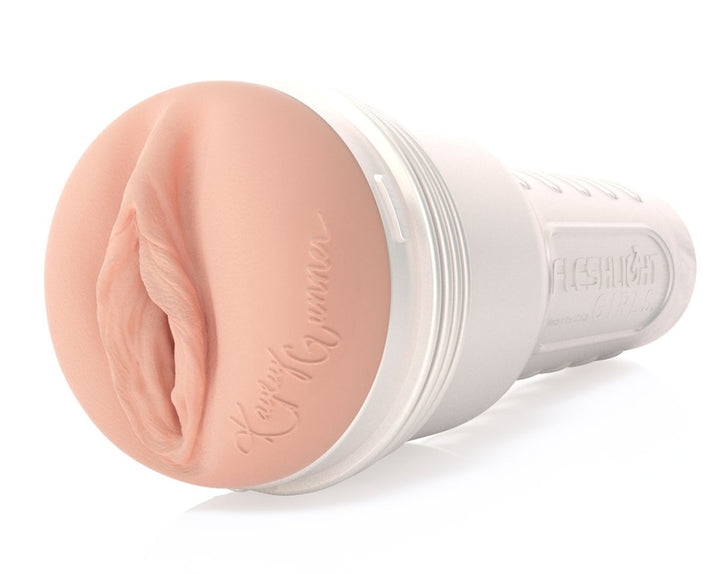 Fleshlight Kayley Gunner Fully Loaded – realistisk masturbator med tekstureret sleeve