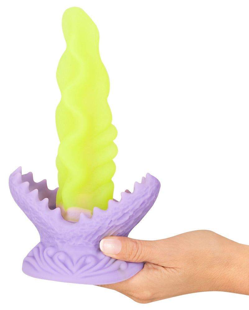 Blød liquid silicone dildo med sugekop og teksturer