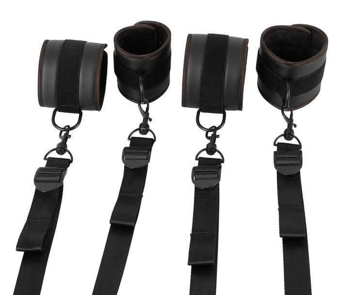 Bed restraint set i sort vegansk læderlook med karabinhager