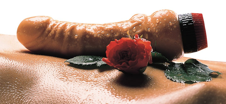 Classic Adjustable Vibrator med realistisk form og justerbar vibration