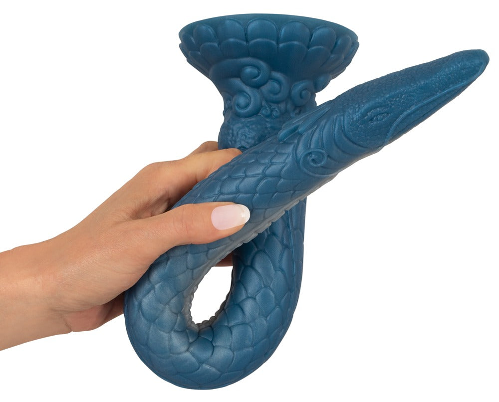 Eel of Ecstasy dildo med stor sugekop til håndfri brug på glatte overflader