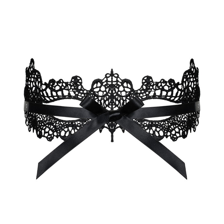 Sort satinmaske fra Obsessive til elegant lingerie styling