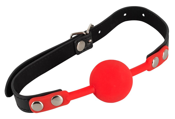 Rød silicone ball gag med sort justerbar rem