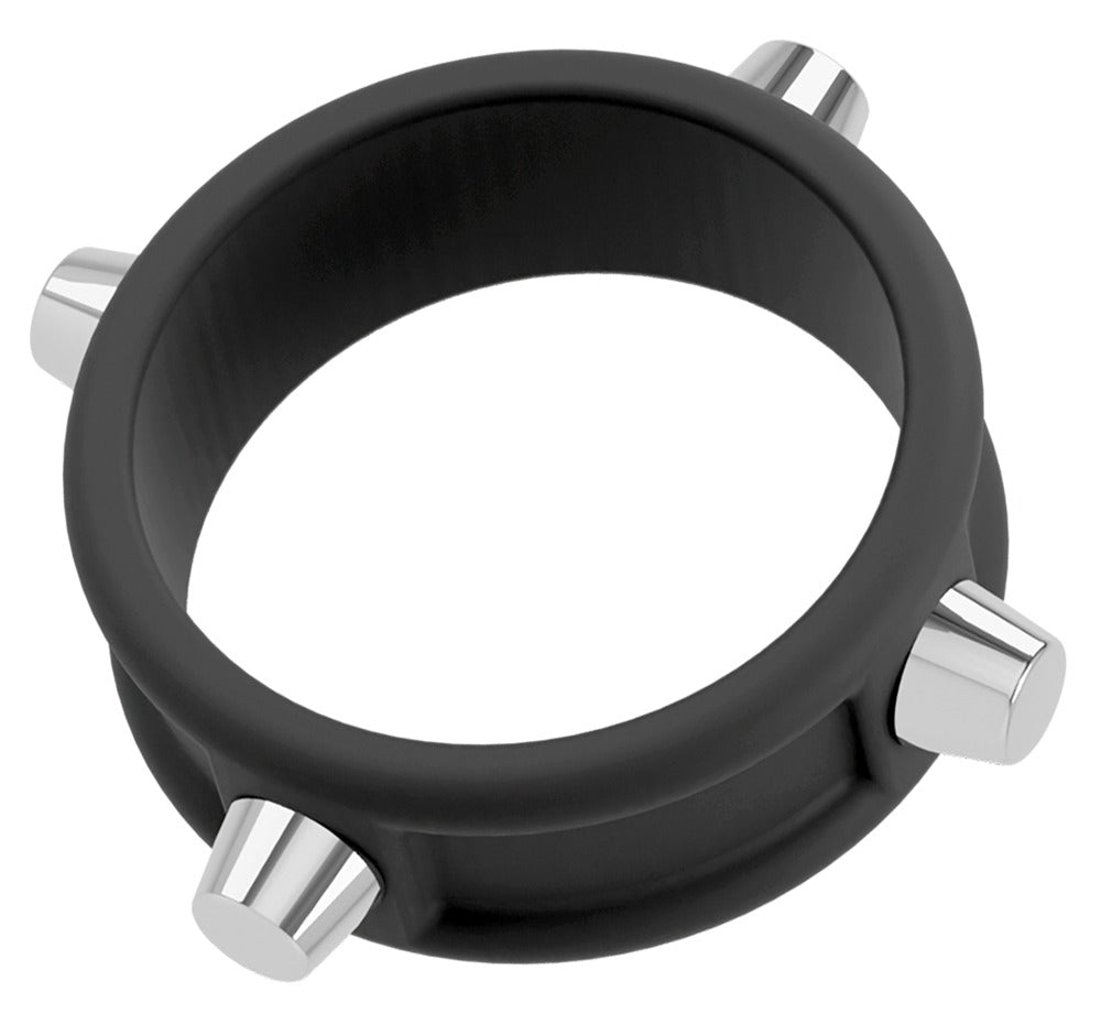 ort silikone cock ring med sølvfarvede studs
